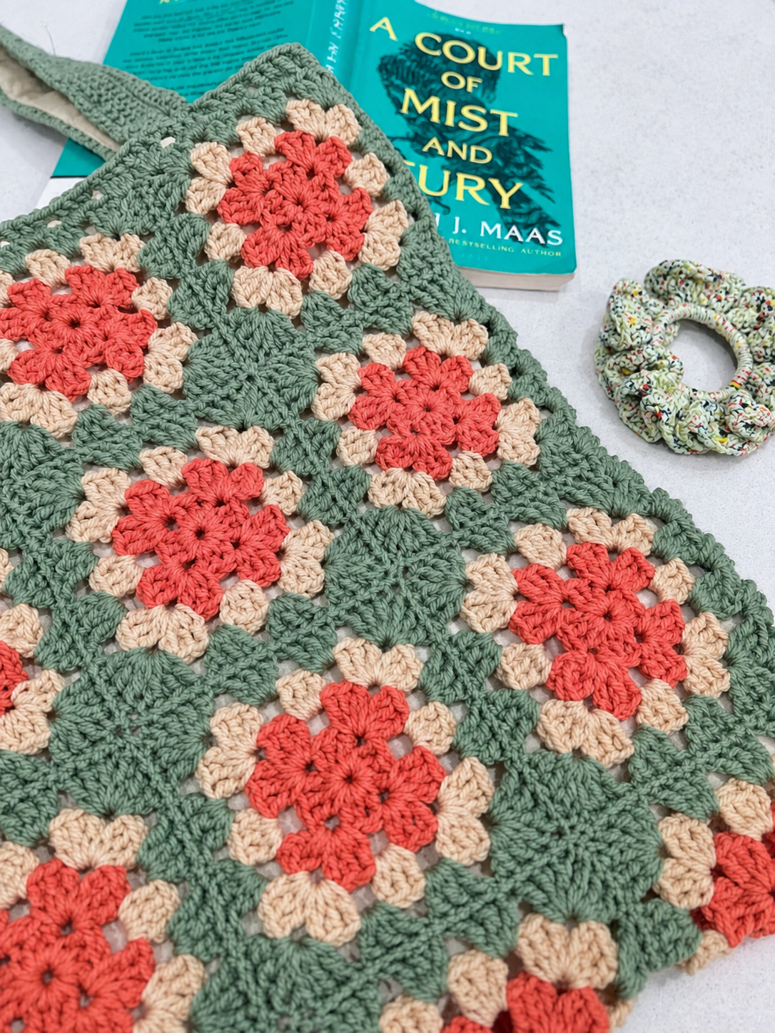 Crocheted Tote Bag (Sage green, beige and rust)